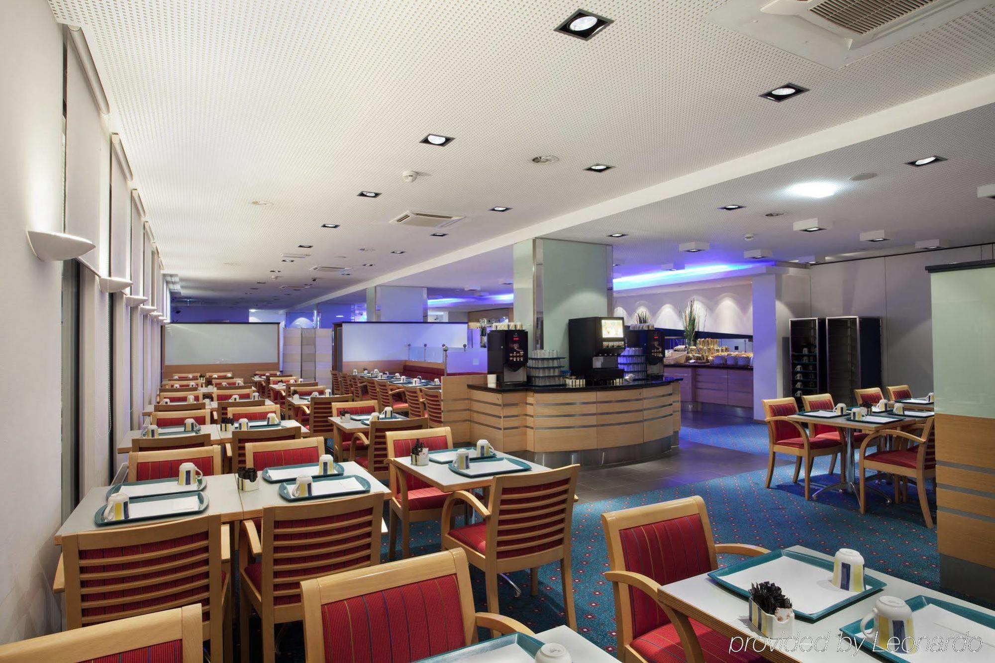 Holiday Inn Express Geneva Airport, An Ihg Hotel Restaurace fotografie